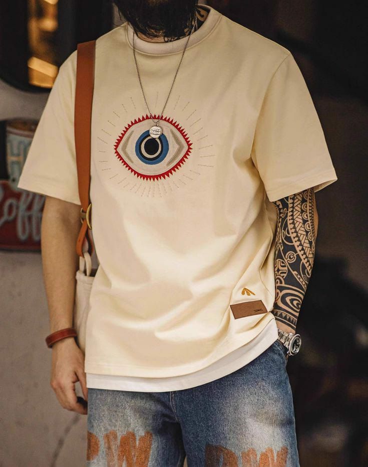 Eye of Horus embroidered short sleeve T-shirt